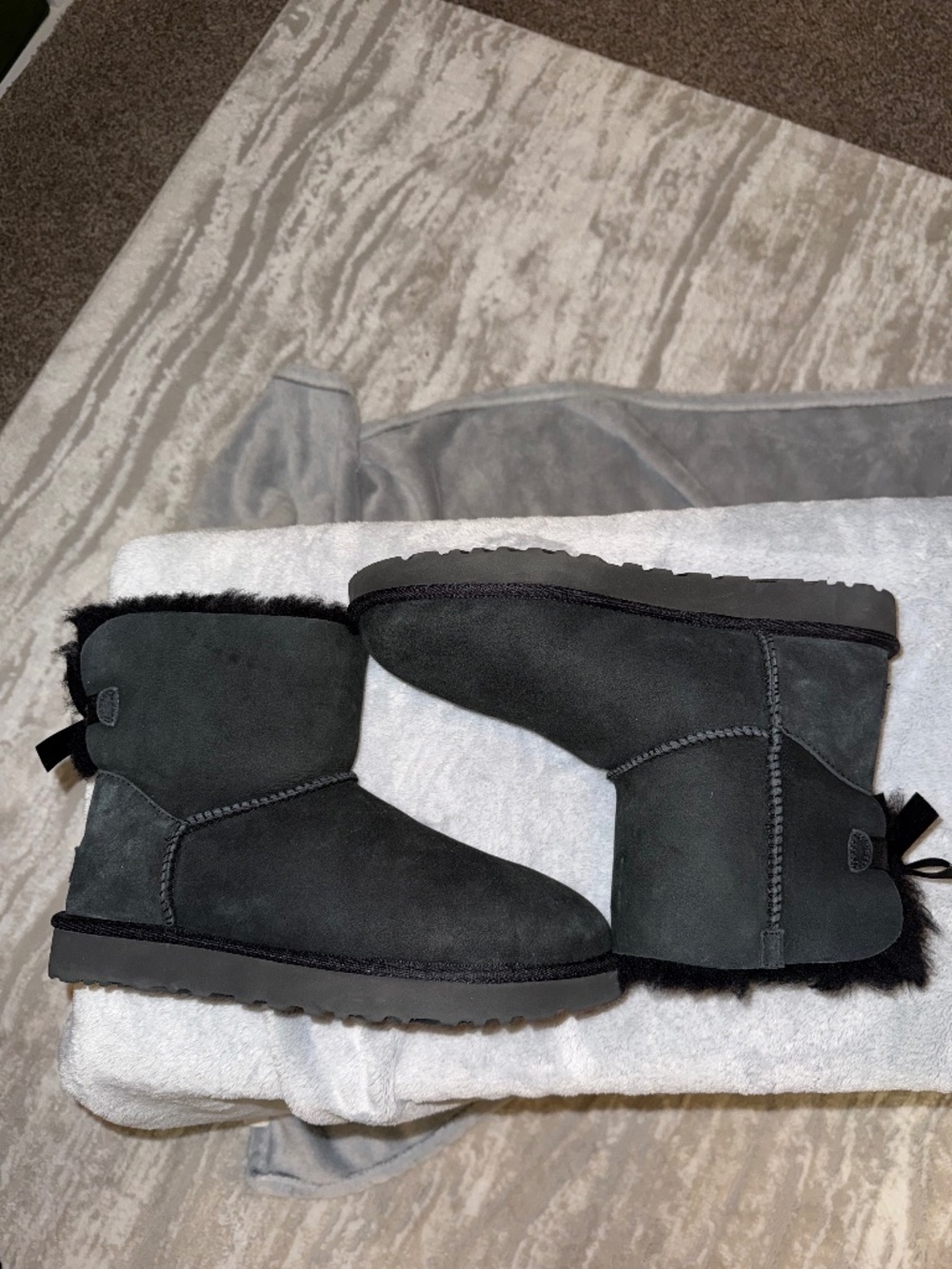 Bow Ugg boots